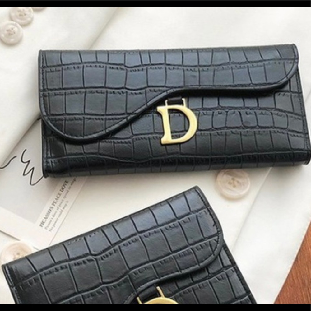 ✨D✨ saddle wallet